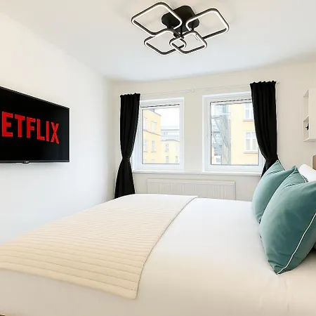 Luxury Flat By Tower Bridge, London - 2 Bedrooms, Free Parking